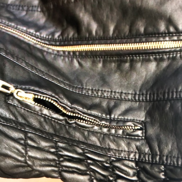 Women’s guess faux leather black moto style jacket with gold accents - Picture 4 of 5